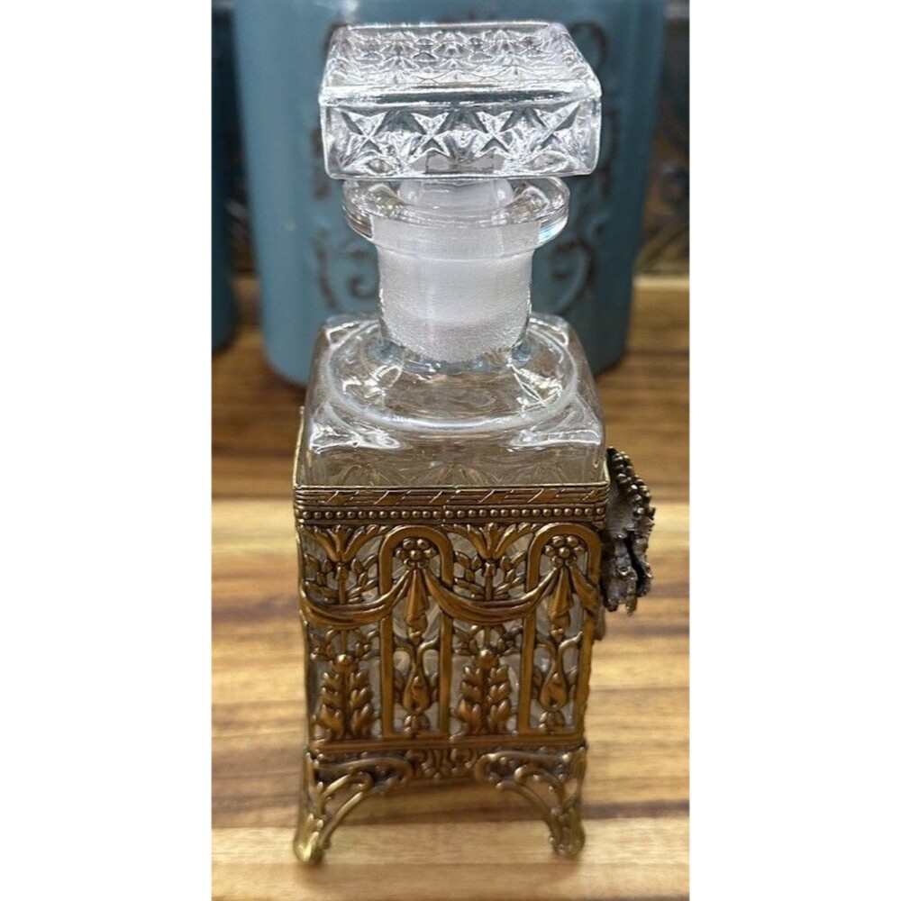 Vintage Gold Tone Ormolu Perfume Bottles & Jewelry Casket Set – Filigree - Picture 5 of 16